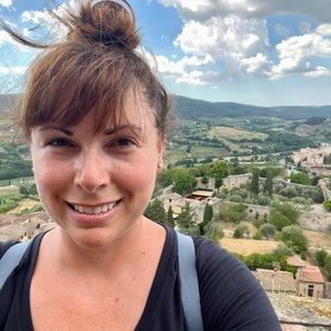 Meet your Posher, Helene